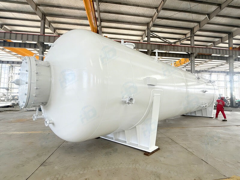 oil gas water three-phase separator_副本.jpg