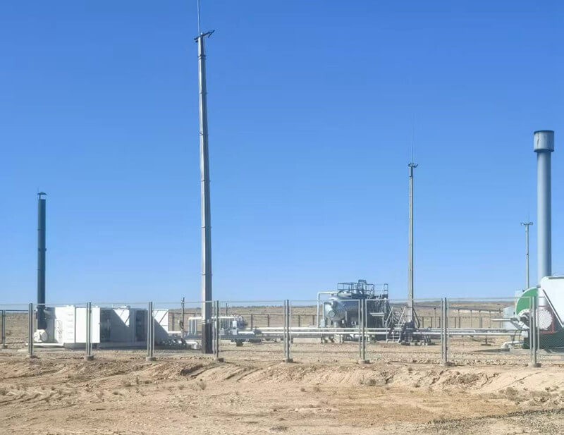 Application of three-phase separation metering device in oil well field.jpg