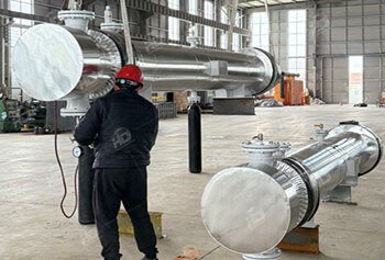 /storage/image/2026-04/Serbian-shell-and-tube-heat-exchanger_副本-69eadcdf9671f.jpg
